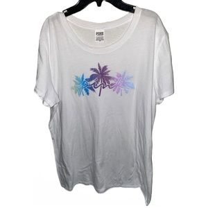 Victoria’s Secret PINK Graphic Tee